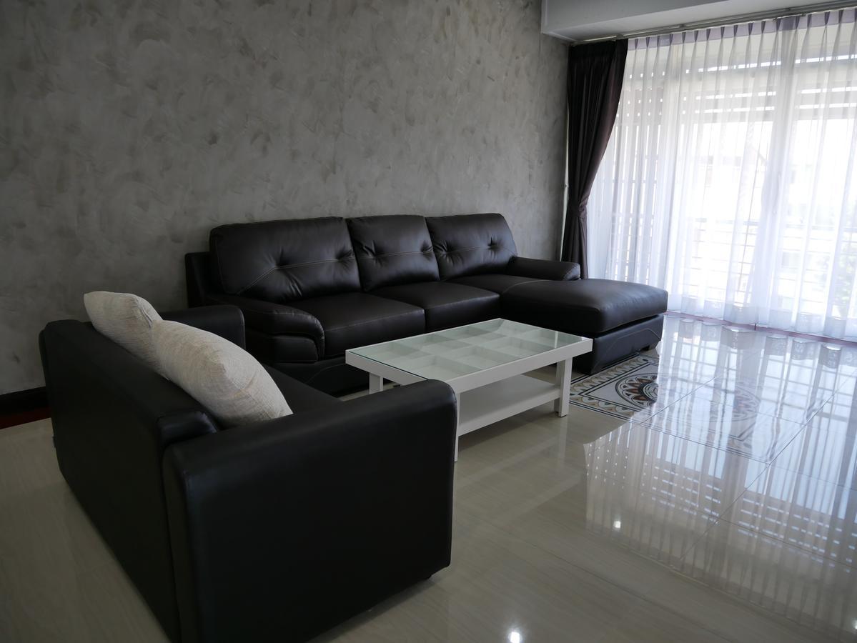 Room58 Бангкок Экстерьер фото