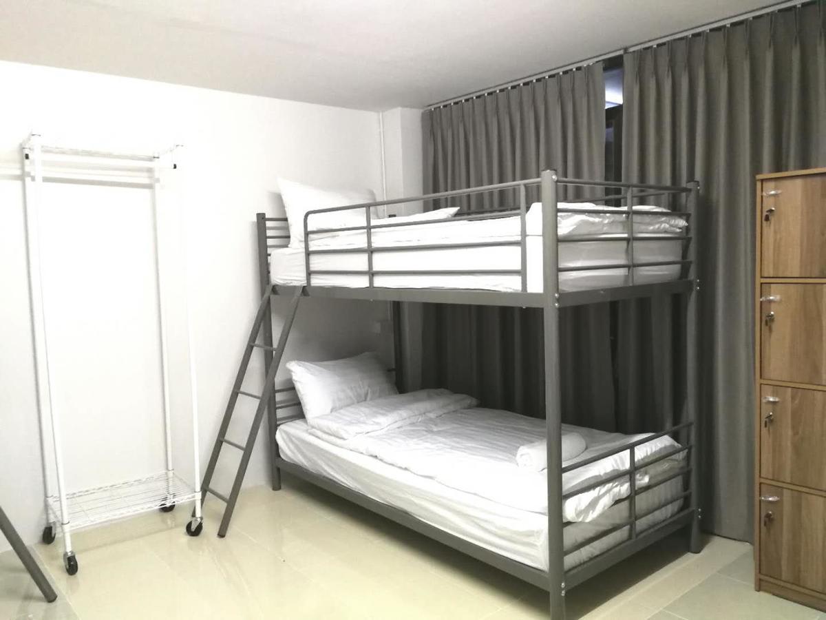Room58 Бангкок Экстерьер фото